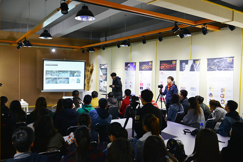 4. 现场互动其乐融融.jpg