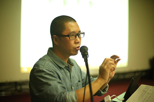 重庆锦上广告公司莫剑先生带来精彩讲座_副本.jpg
