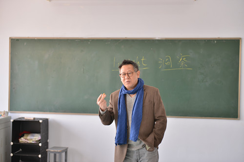 胡镜泉院长做培训分享_副本.jpg