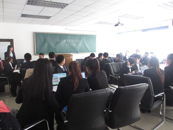 比赛中_副本.jpg
