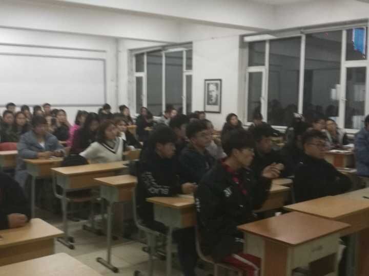专业认知.jpg