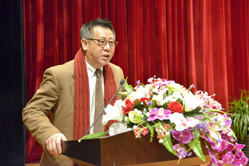 广告学院胡镜泉院长代表2014年度先进集体发言_副本.jpg