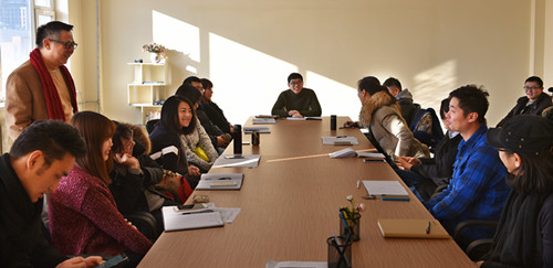 2. 教师们畅所欲言,谈2015年收获_副本.jpg